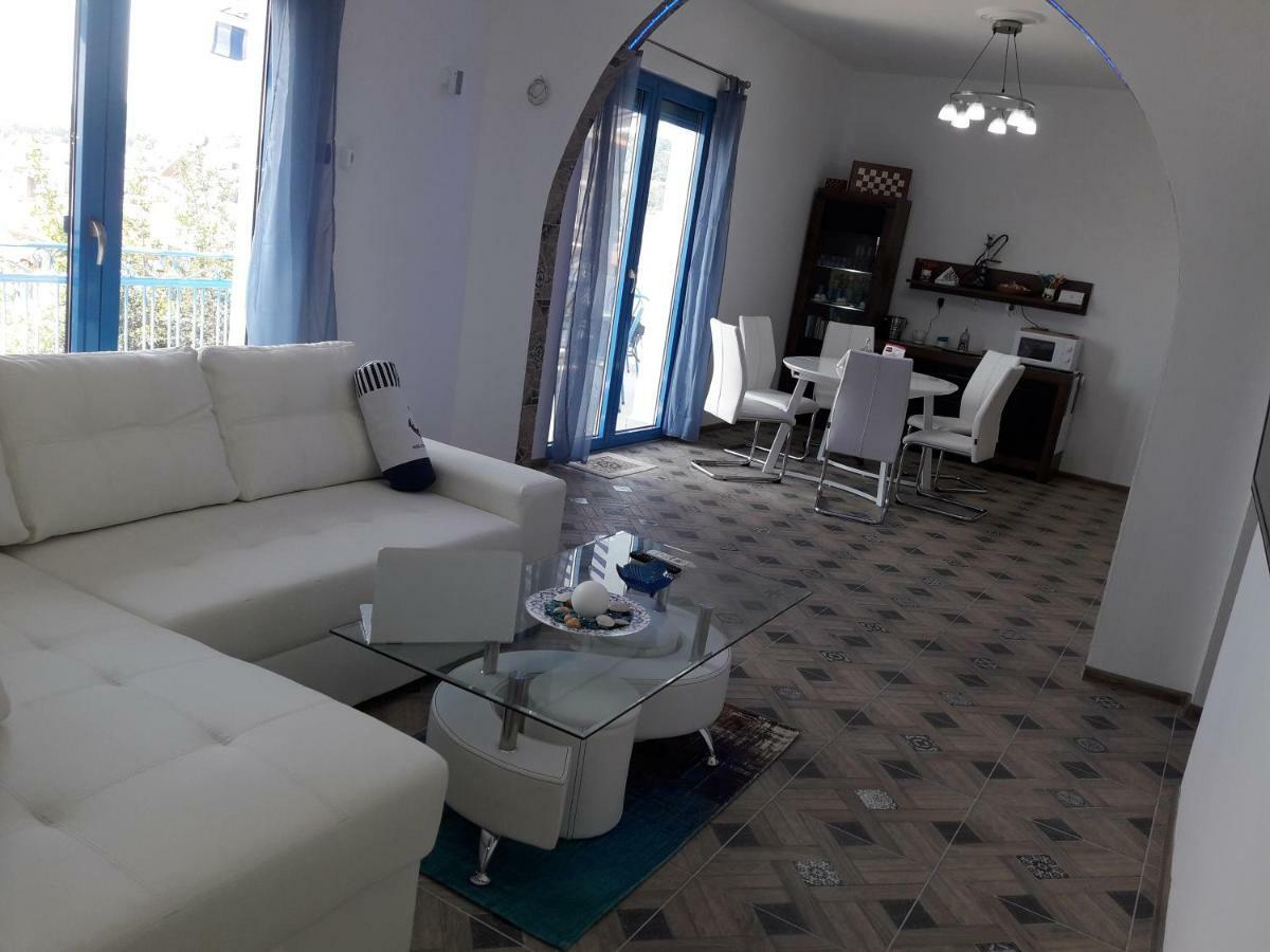 Island Apartment カヴァラ エクステリア 写真